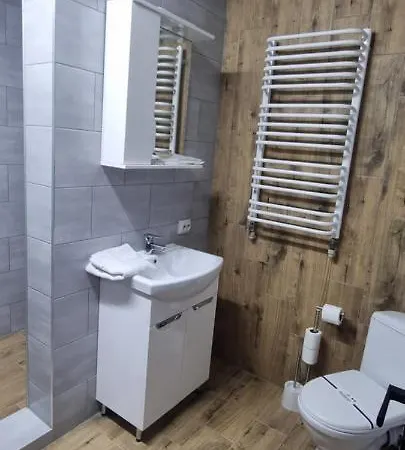 Alpen Krokus Bed & Breakfast 3*