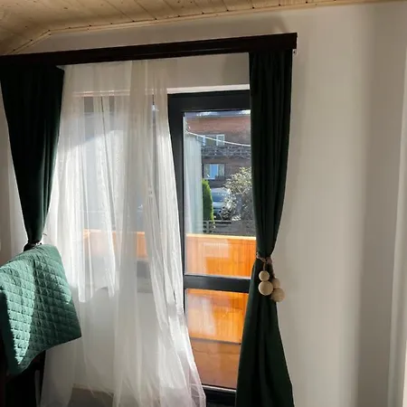 Bed & Breakfast Alpen Krokus 3*